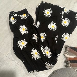 Bootcut medium size sunflower jeans